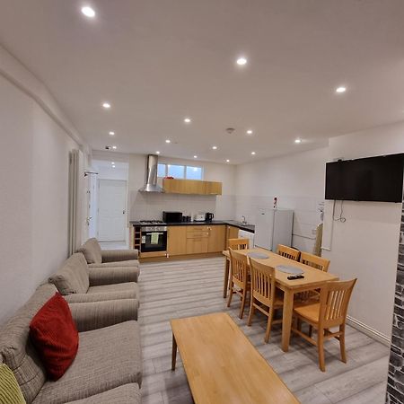 Entire Flat With Three Bedrooms N 2 大雅茅斯 外观 照片